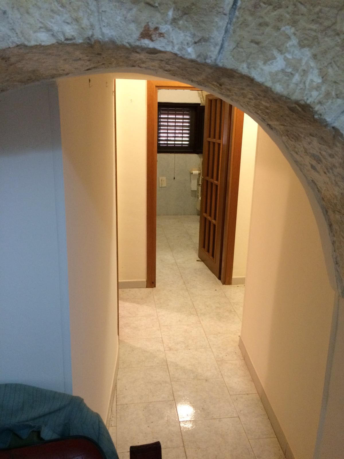 Putignano vendesi trulli - corridoio